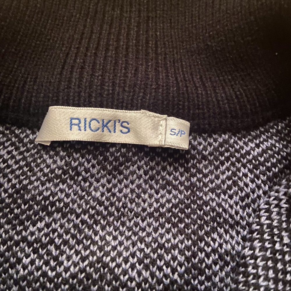 NWOT Ricki's Quarter-Zip Sweater Size Small - Picture 8 of 12